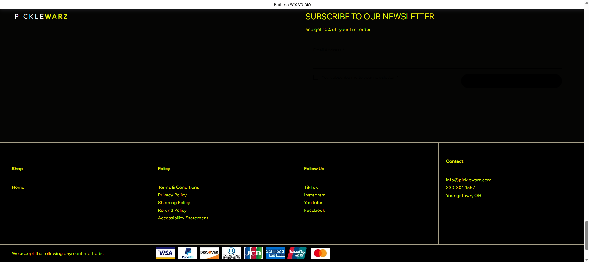 Footer with invisible subscribe button